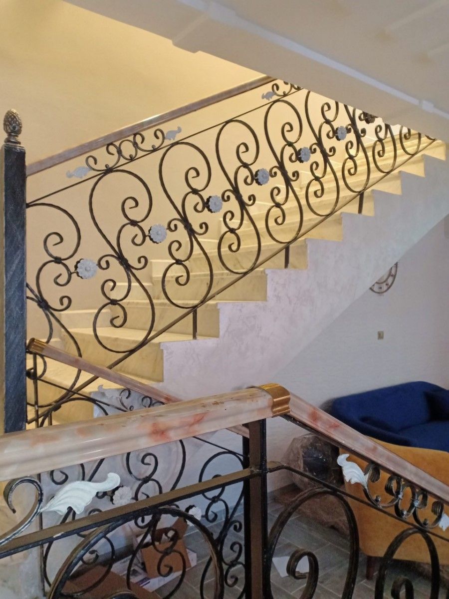 Agence immobilière vend à Ouled Fayet (Résidence Saba) un F4 — 2