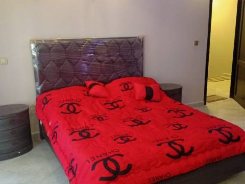 Agence immobilière vend à Ouled Fayet (Résidence Saba) un F4 — 5